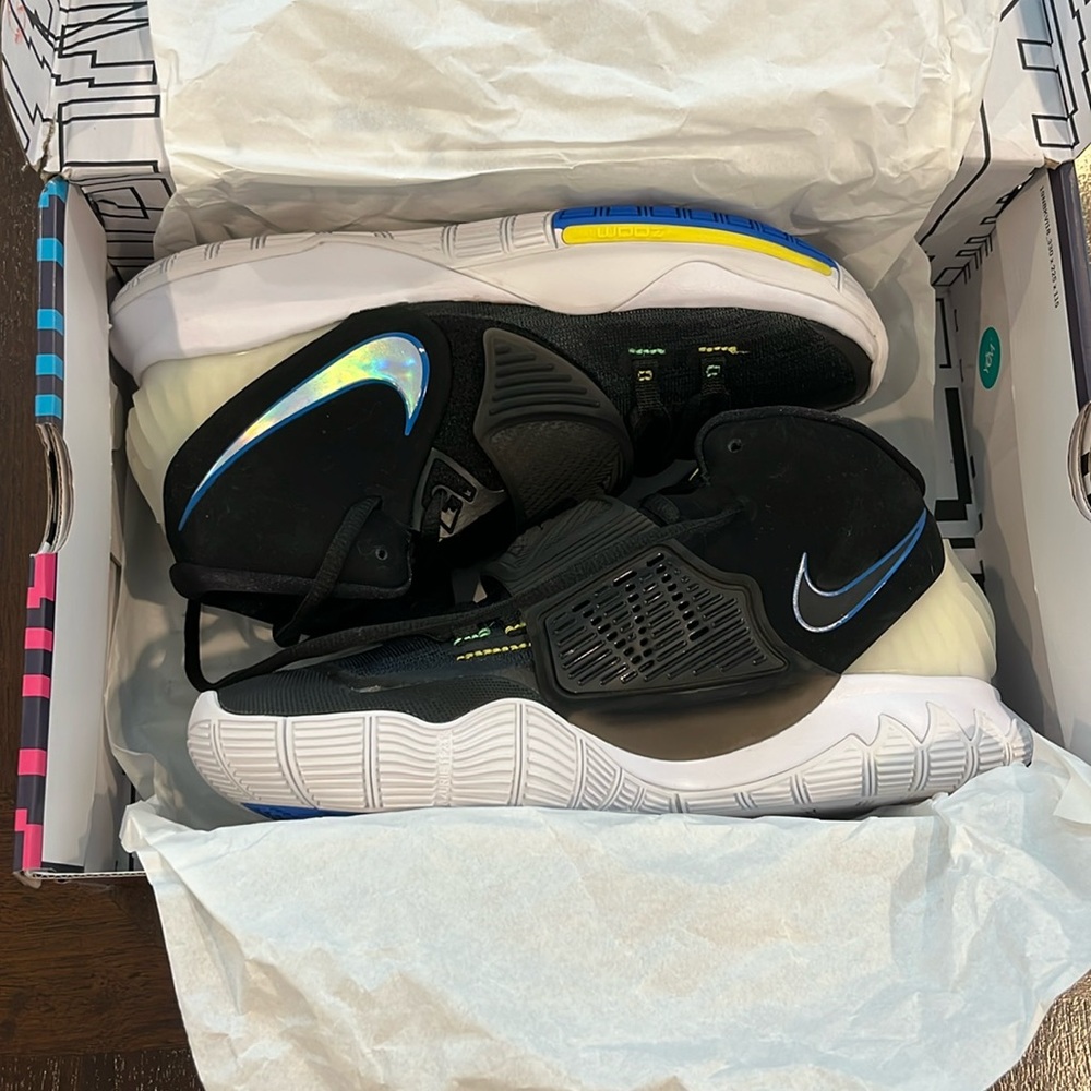 Kyrie 6 Black and White Soar